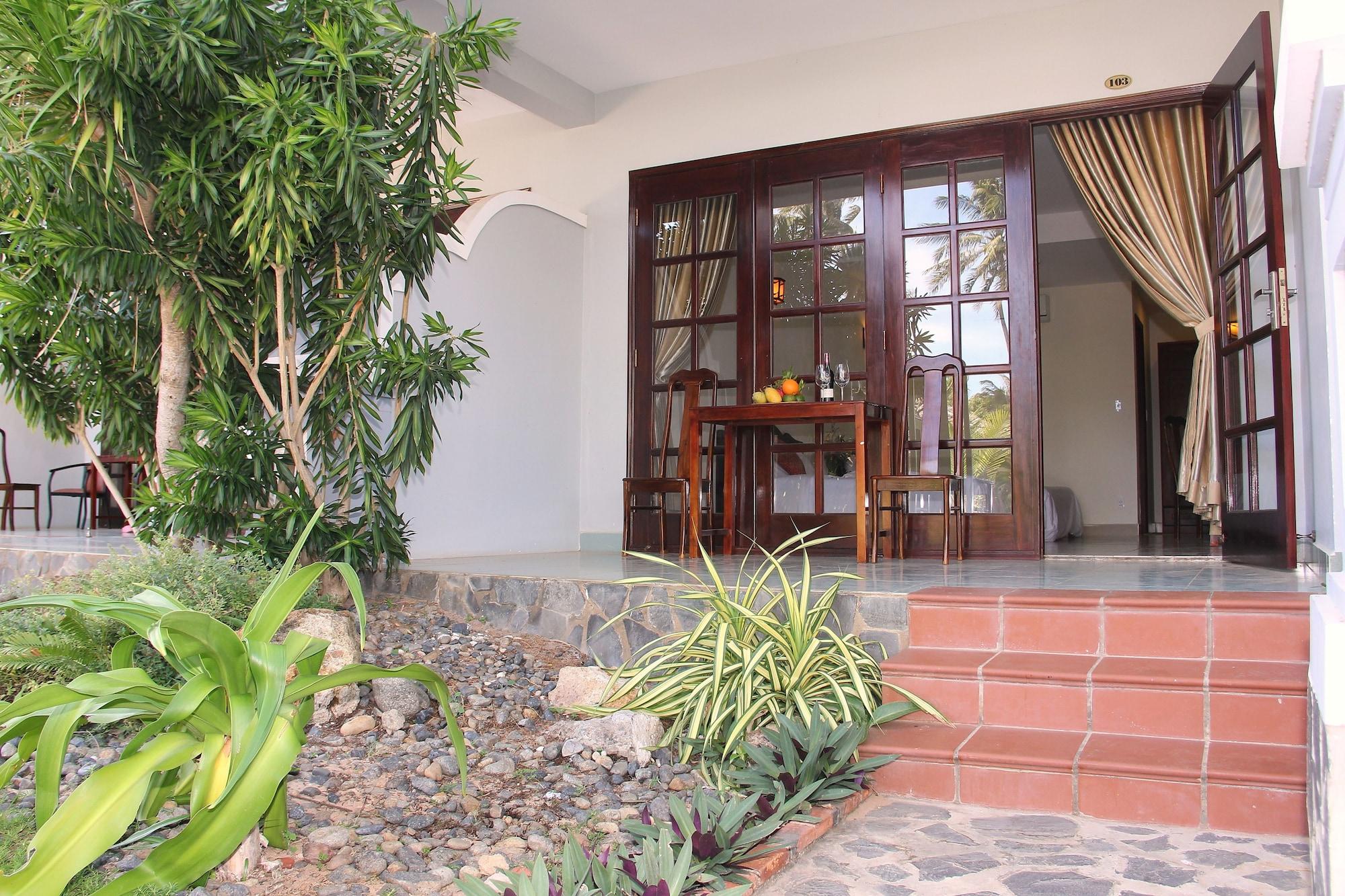 Little Paris Resort Phan Thiết Zewnętrze zdjęcie